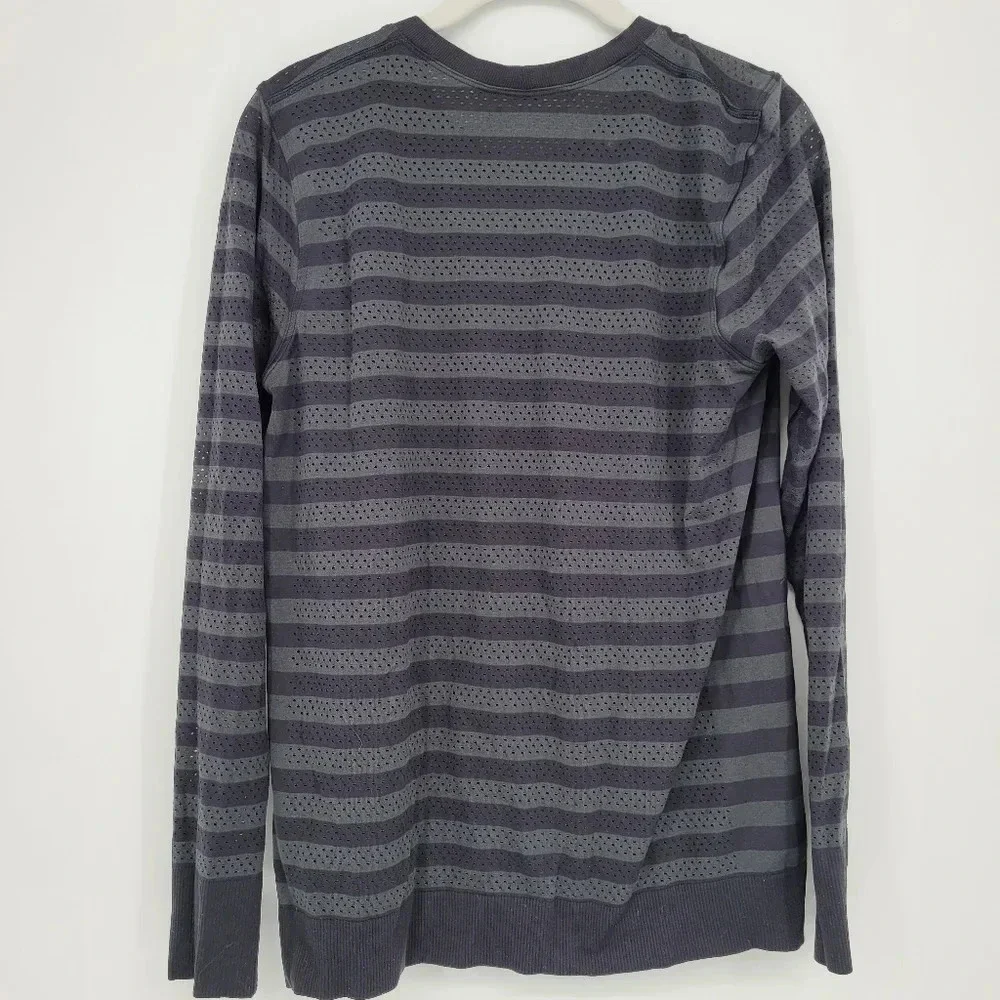 Lululemon stripe grey black breathable long sleeve breezy  top size 6
